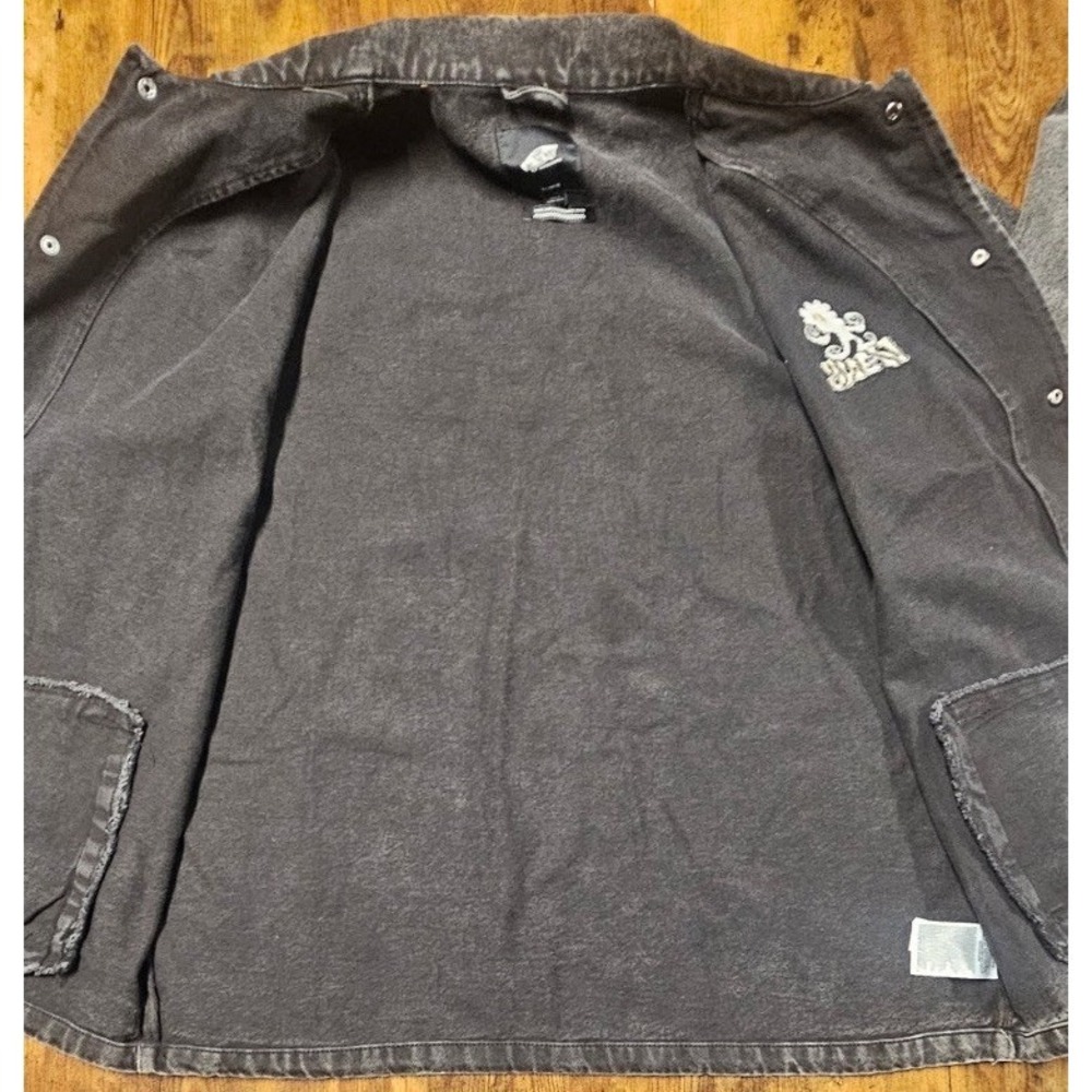 Vans Off The Wall Torrey Black Washed Denim Skate Jacket Size Extra Large NWT - Picture 5 of 8